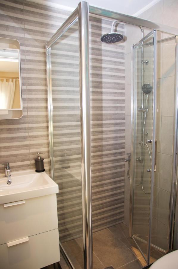 Super Cute & Cozy Mini Studios In City Center Thessaloníki Exteriör bild